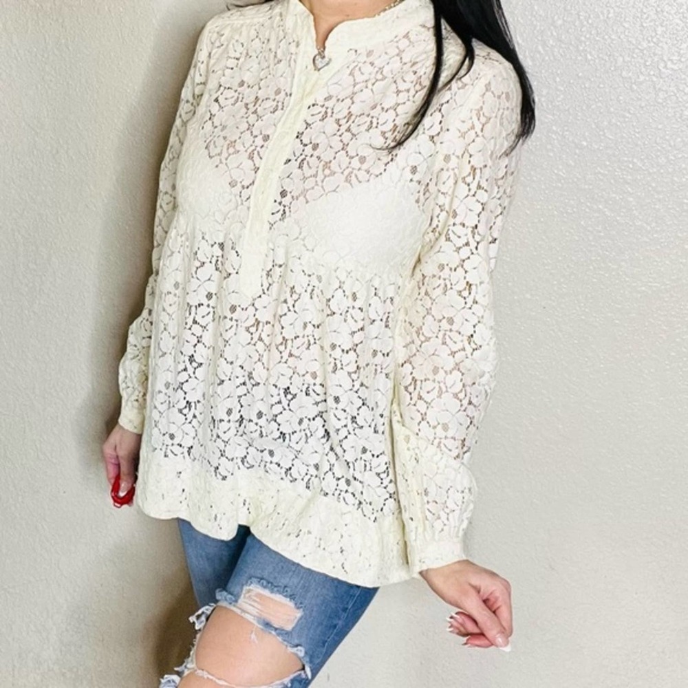 Michael Kors Lace Eyelet Cream Long Sleeve Blouse Top - Size S